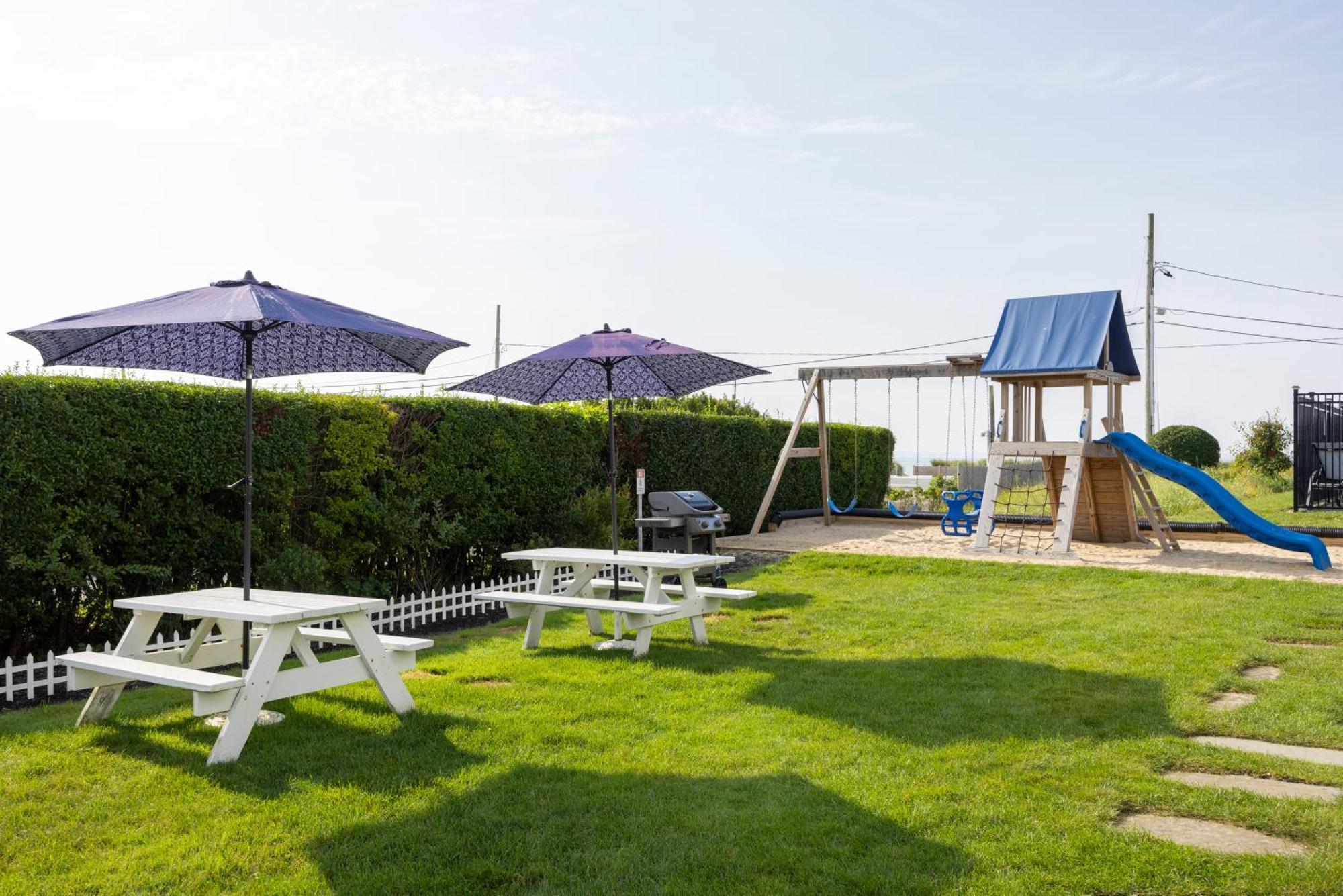 Beachside Village Resort 法尔茅斯 外观 照片